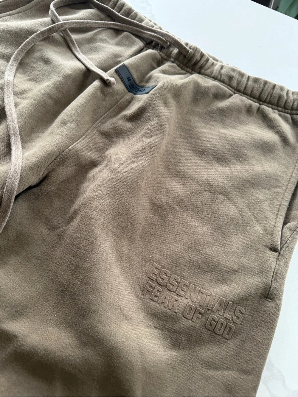 Fear of God Essentials Classic Fleece Jogger Sweatpants men’s size large